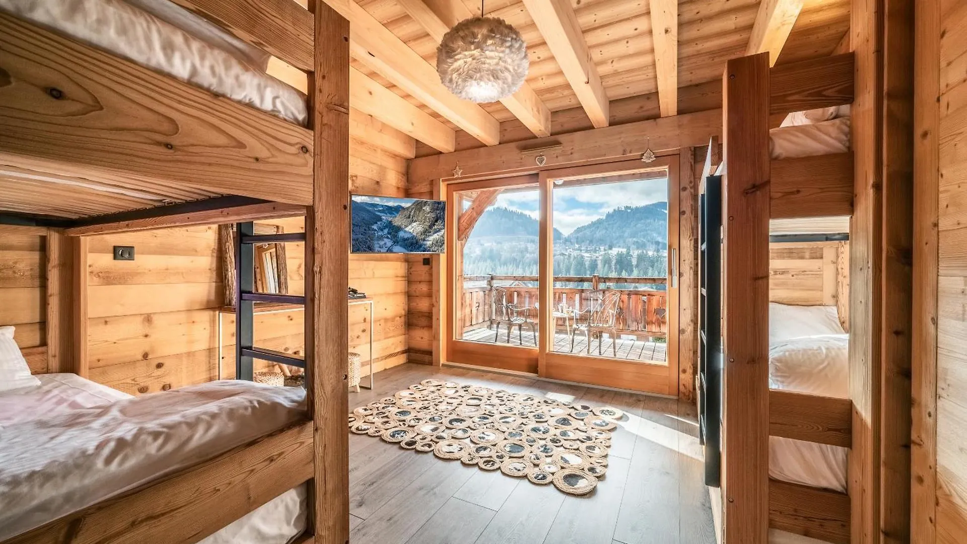 Chalet Heavenly Morzine - By Emerald Stay Montriond