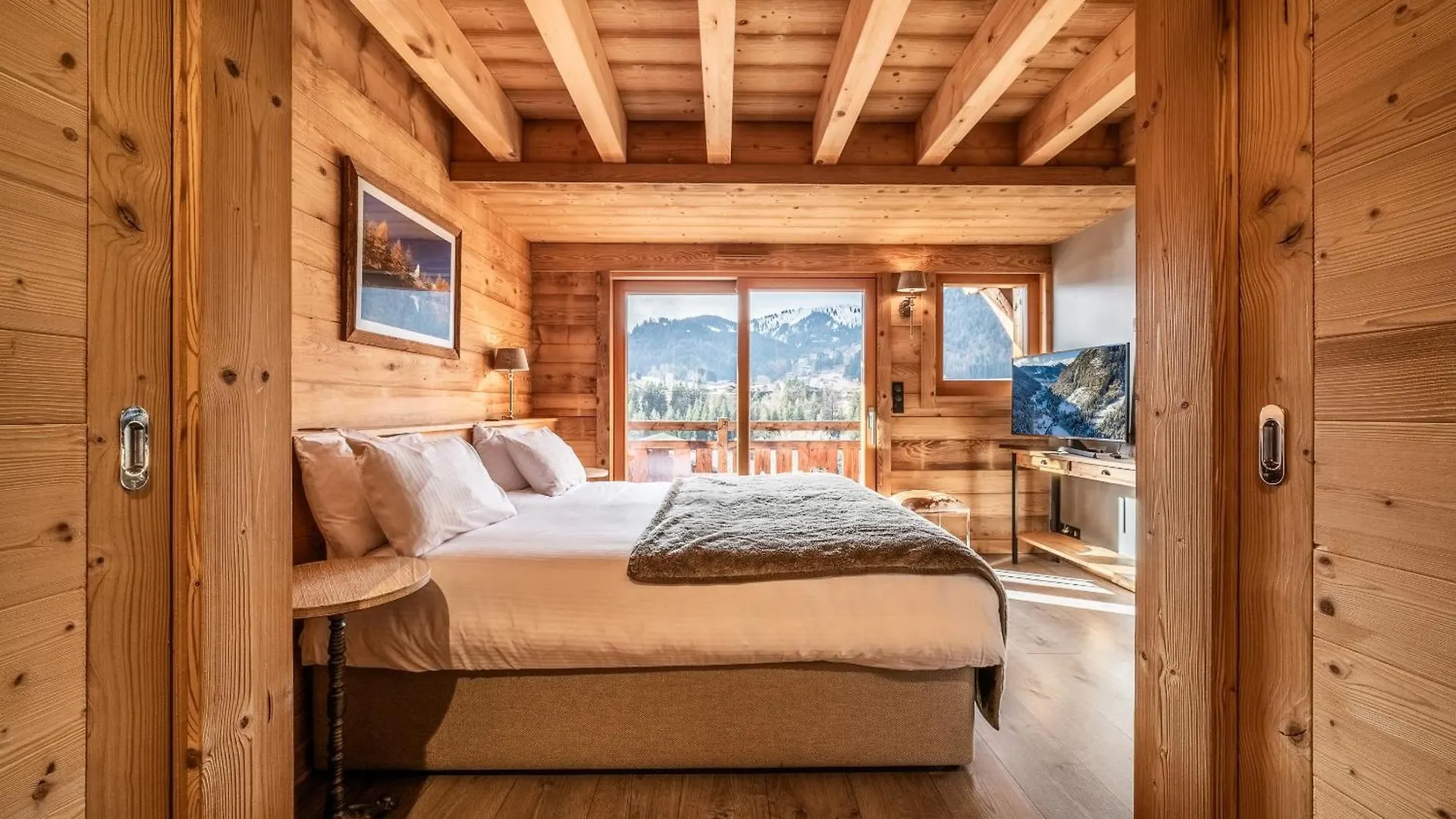 Chalet Heavenly Morzine - By Emerald Stay Montriond