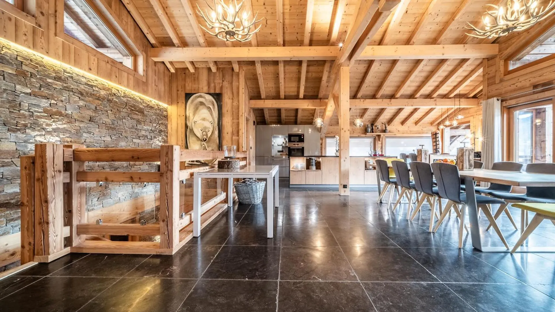 Chalet Heavenly Morzine - By Emerald Stay Montriond
