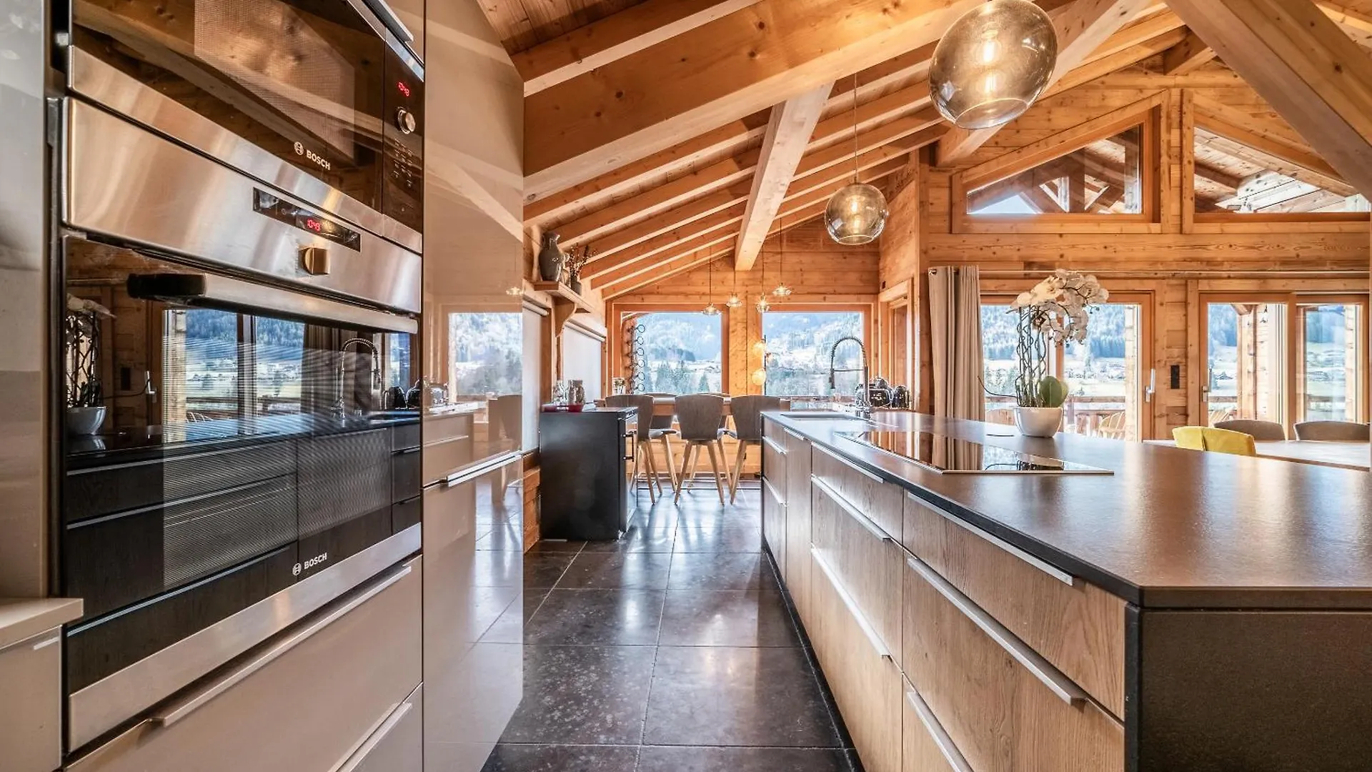 Chalet Heavenly Morzine - By Emerald Stay Montriond