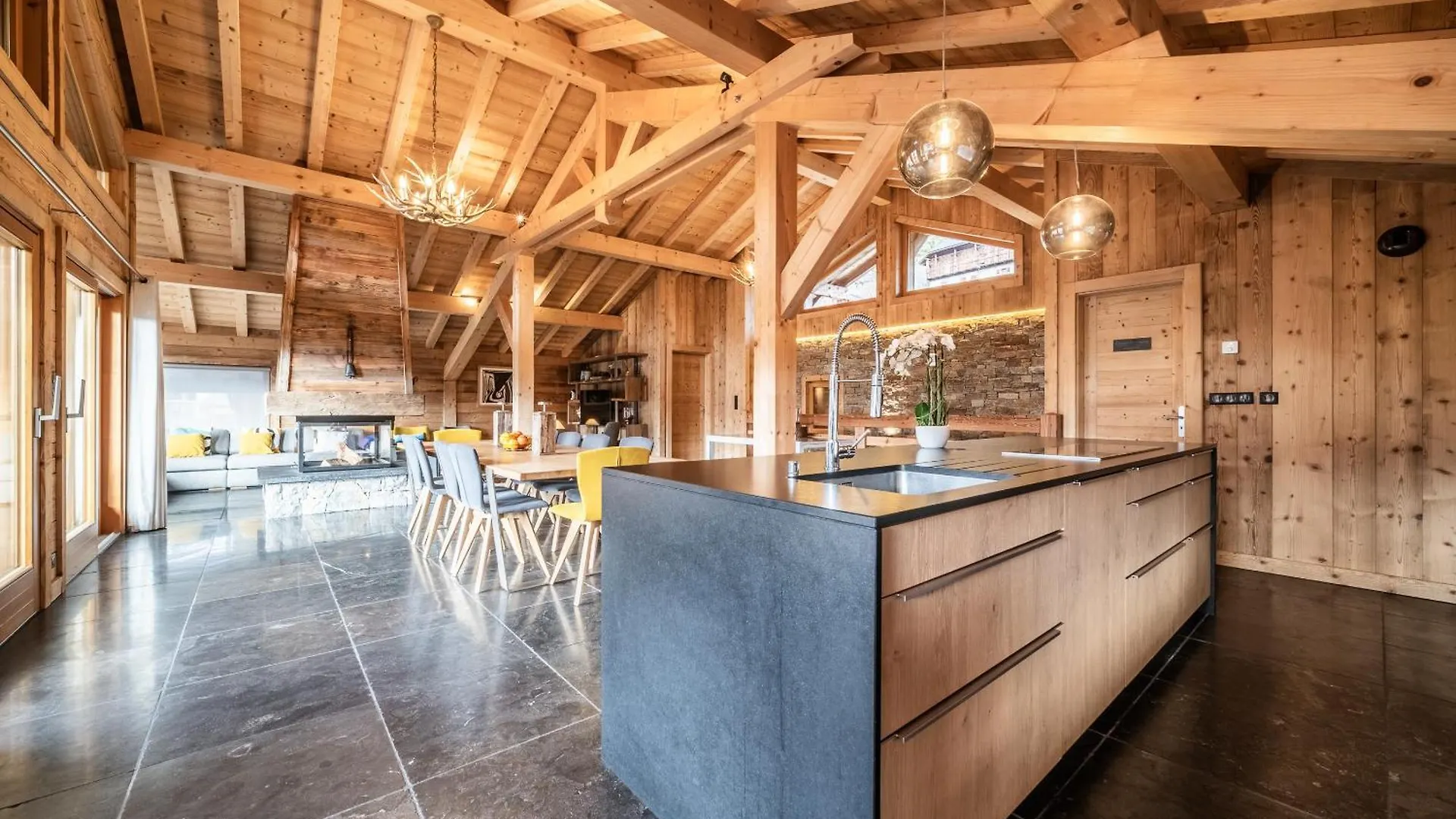 Chalet Heavenly Morzine - By Emerald Stay Montriond France