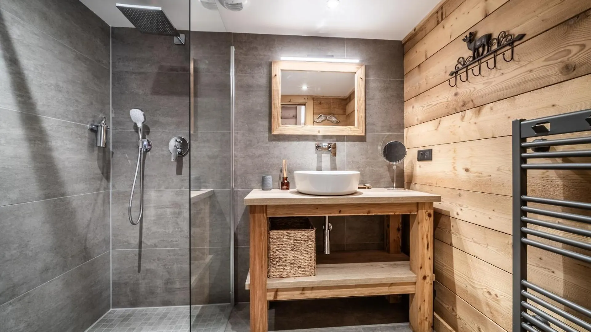 Chalet Heavenly Morzine - By Emerald Stay Montriond France