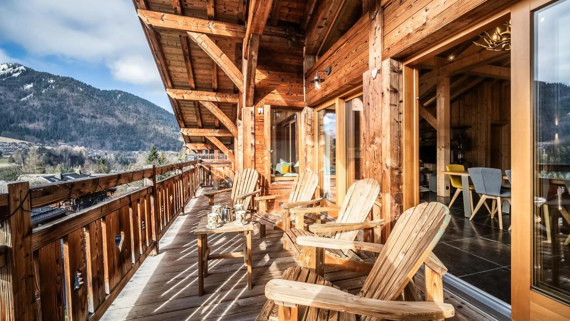 Chalet Heavenly Morzine - By Emerald Stay Montriond