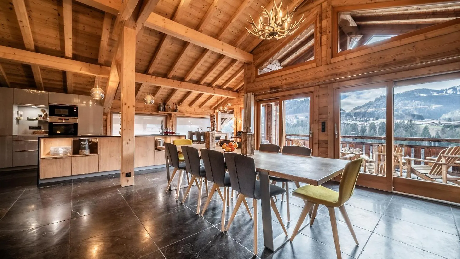Chalet Heavenly Morzine - By Emerald Stay Montriond