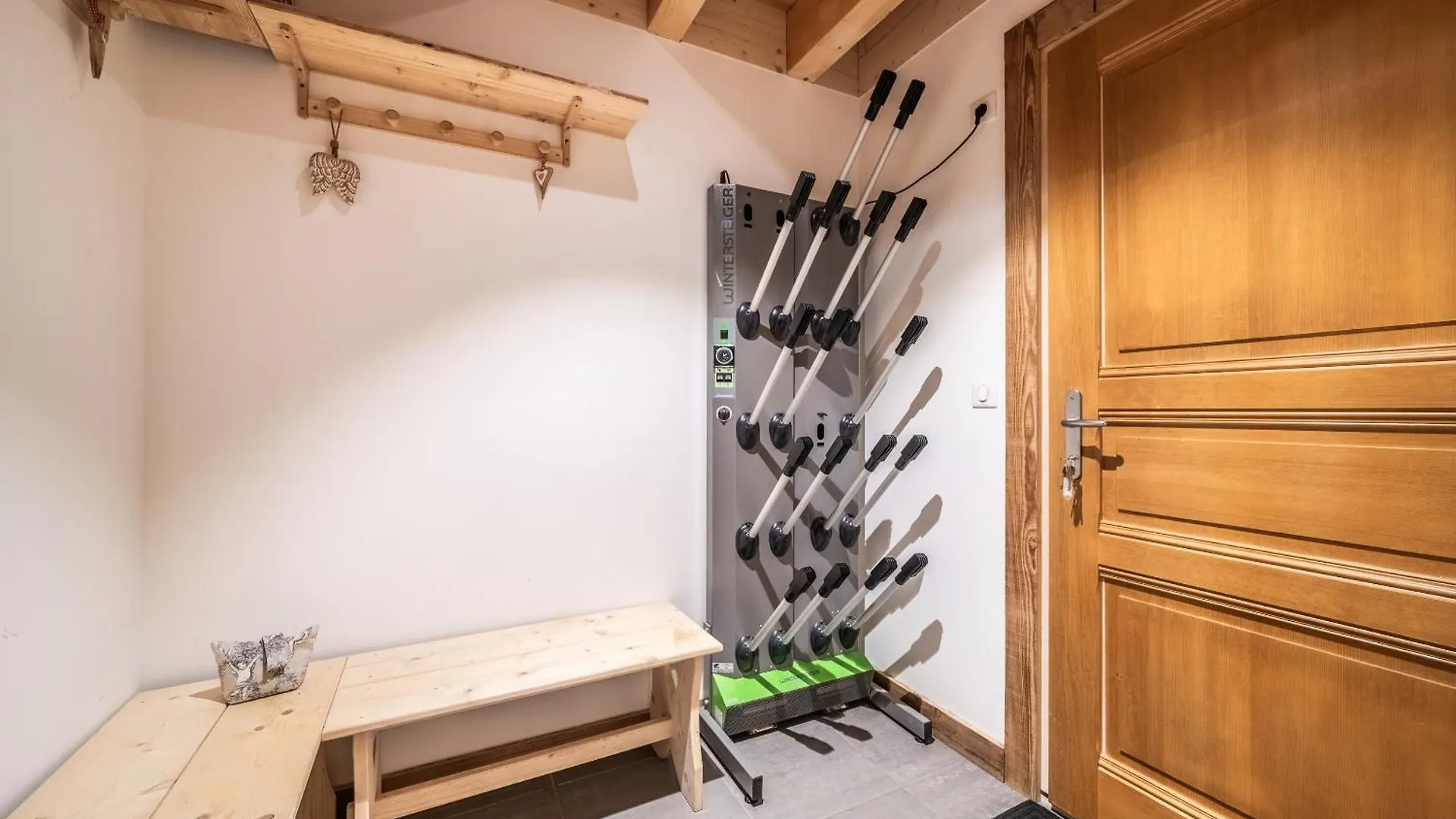 Chalet Heavenly Morzine - By Emerald Stay Montriond